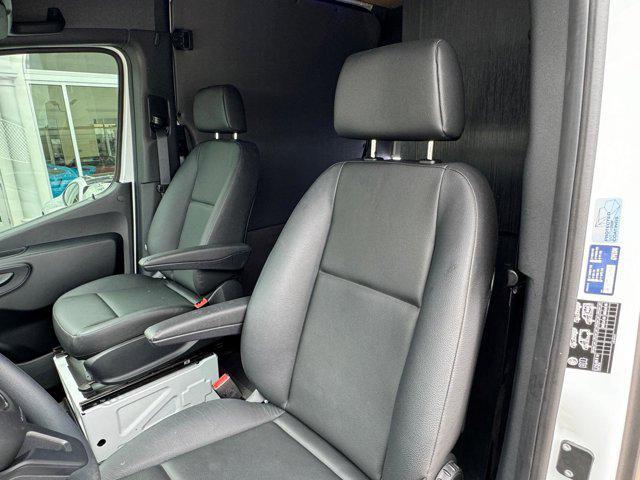 Photo of 2021 Grey Mercedes-Benz Sprinter 3500XD