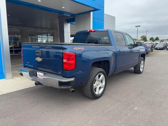 Photo of 2016 Deep Ocean Blue Metallic Chevrolet Silverado 1500