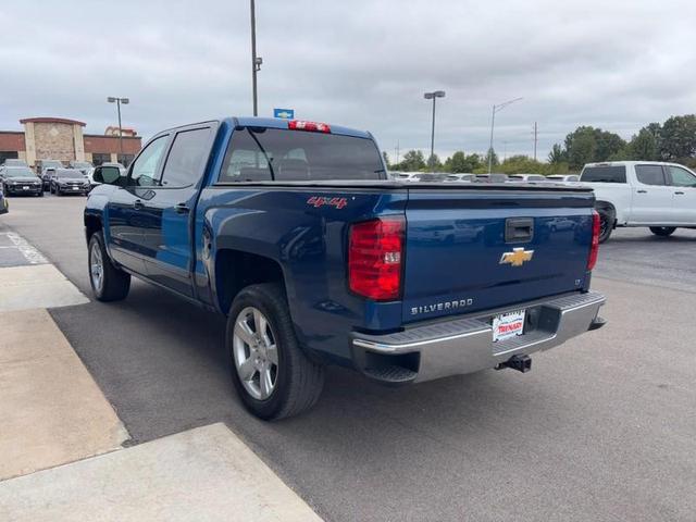 Photo of 2016 Deep Ocean Blue Metallic Chevrolet Silverado 1500