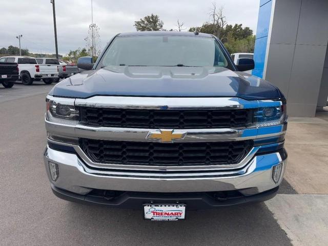Photo of 2016 Deep Ocean Blue Metallic Chevrolet Silverado 1500