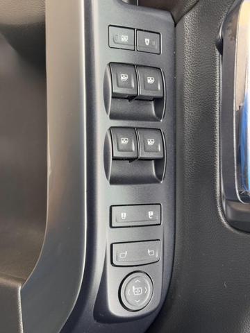 Photo of 2016 Deep Ocean Blue Metallic Chevrolet Silverado 1500