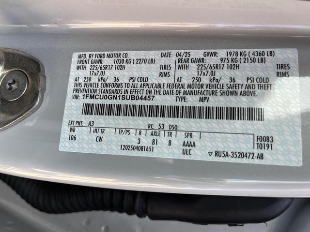 Photo of 2025 Space Silver Metallic Ford Escape