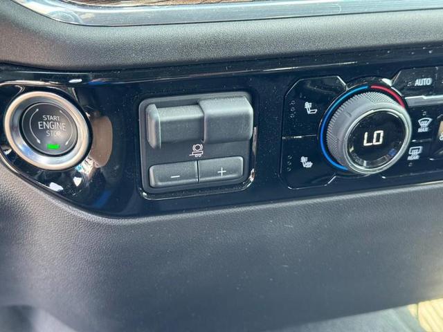 Photo of 2025 Summit White Chevrolet Silverado 1500