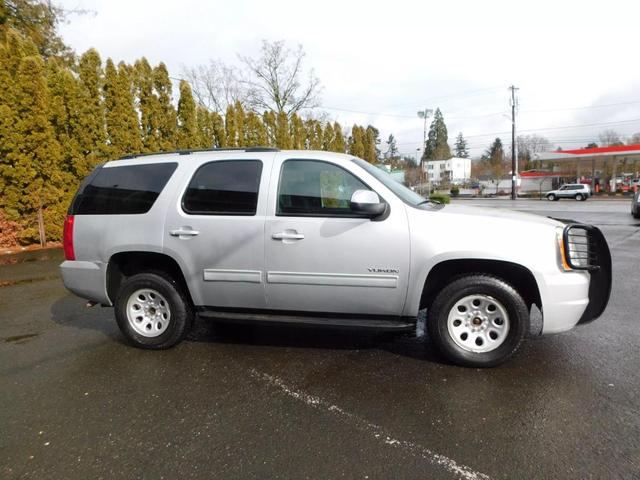 Photo of 2012 Quicksilver Metallic GMC Yukon