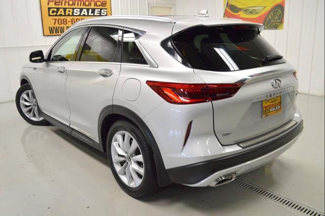 Photo of 2019 Silver INFINITI QX50