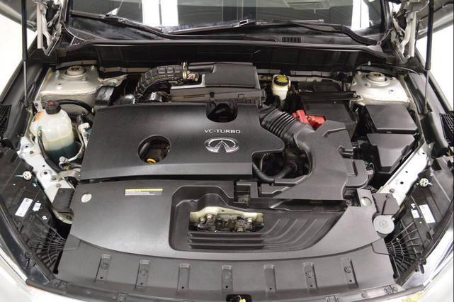 Photo of 2019 Silver INFINITI QX50
