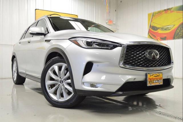 Photo of 2019 Silver INFINITI QX50