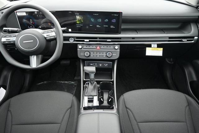 Photo of 2025 Silver Hyundai TUCSON