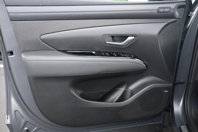 Photo of 2025 Gray Hyundai TUCSON