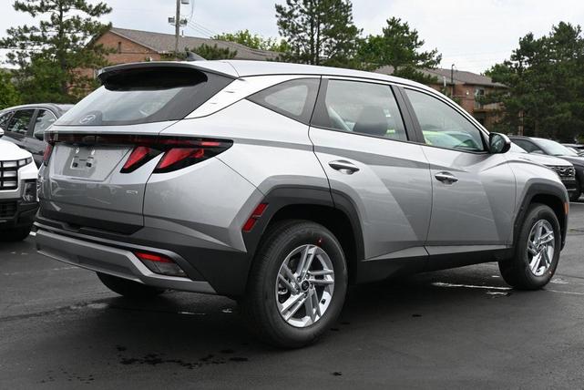 Photo of 2025 Silver Hyundai TUCSON