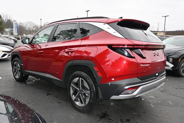 Photo of 2025 Red Hyundai TUCSON