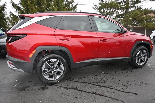 Photo of 2025 Red Hyundai TUCSON