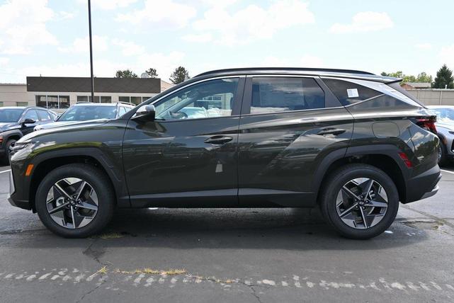 Photo of 2025 Green Hyundai TUCSON