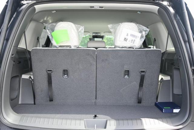Photo of 2025 Black Hyundai SANTA FE