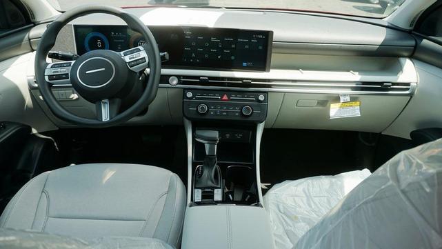 Photo of 2025 Red Hyundai TUCSON
