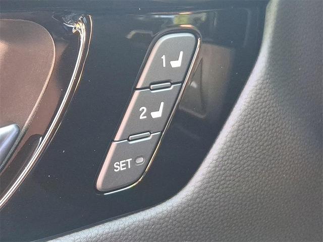 Photo of 2026 Crystal Black Pearl Honda CR-V