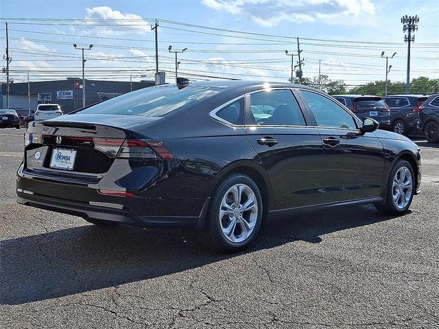 Photo of 2025 Still Night Pearl Honda Accord