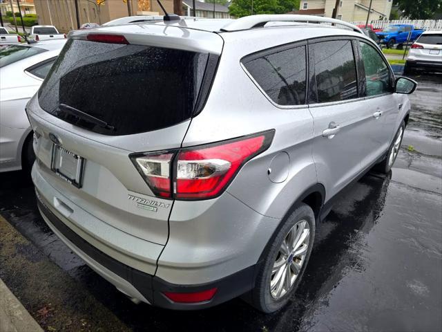 Photo of 2017 Silver Ford Escape