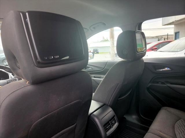 Photo of 2019 Silver Chevrolet Equinox