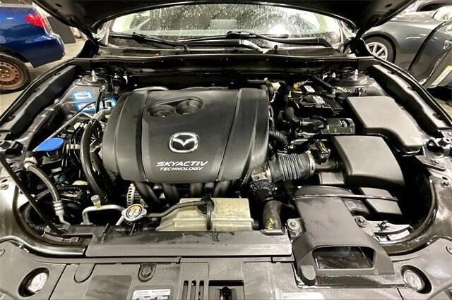 Photo of 2016 Meteor Gray Mica Mazda Mazda3