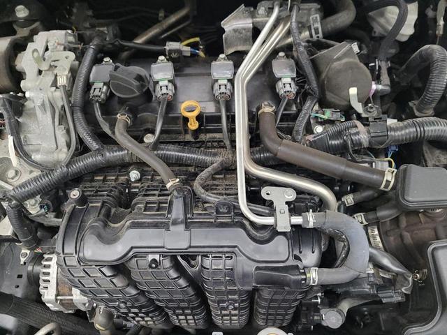 Photo of 2023 Super Black Nissan Altima