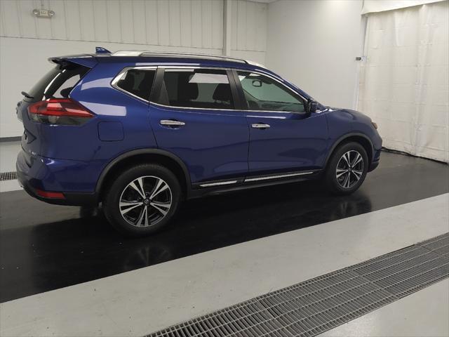 Photo of 2018 Caspian Blue Nissan Rogue