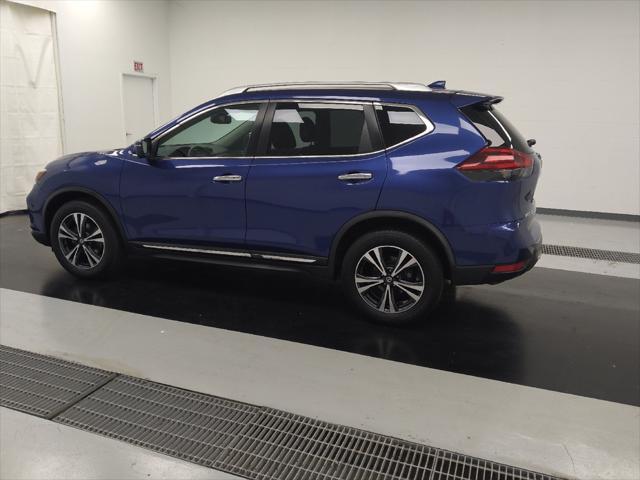 Photo of 2018 Caspian Blue Nissan Rogue