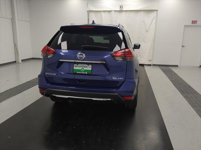 Photo of 2018 Caspian Blue Nissan Rogue