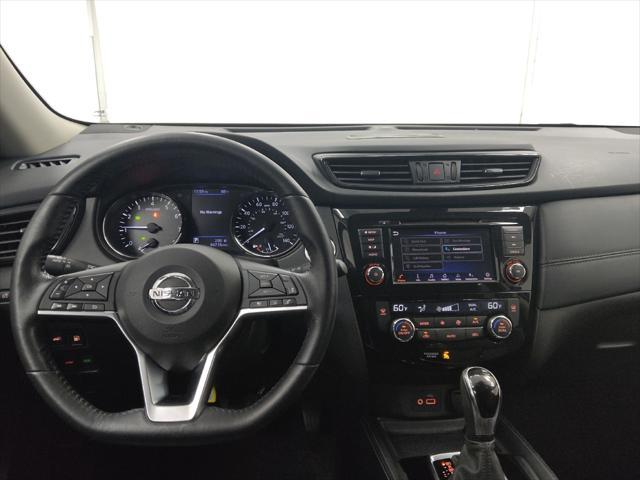 Photo of 2018 Caspian Blue Nissan Rogue