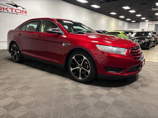 2014 Ford Taurus