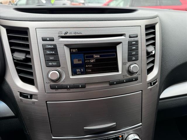 Photo of 2014 Twilight Blue Metallic Subaru Outback