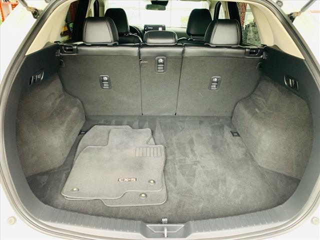 Photo of 2021 Snowflake White Pearl Mica Mazda CX-5