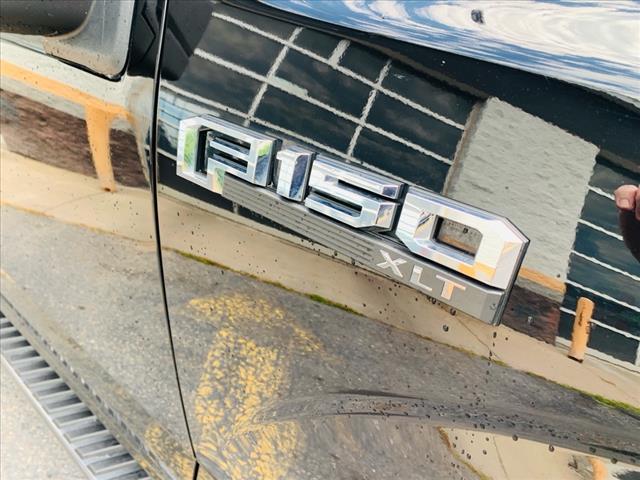 Photo of 2017 Shadow Black Ford F-150