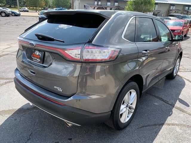 Photo of 2018 Magnetic Ford Edge