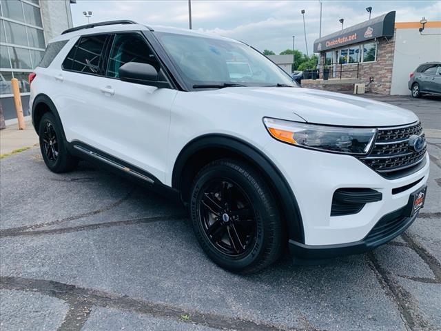 Photo of 2021 Oxford White Ford Explorer