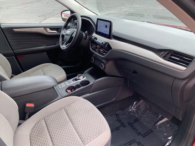Photo of 2021 Rapid Red Metallic Tinted Clearcoat Ford Escape