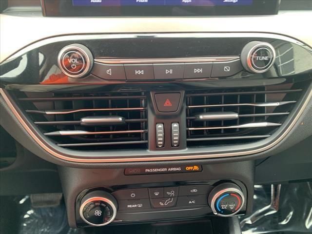 Photo of 2021 Rapid Red Metallic Tinted Clearcoat Ford Escape
