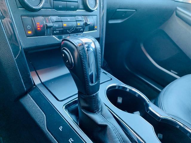 Photo of 2018 White Platinum Clearcoat Metallic Ford Explorer