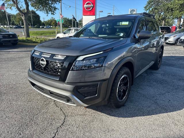 Photo of 2023 Gun Metallic Nissan Pathfinder