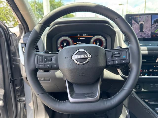 Photo of 2025 Boulder Gray Pearl Nissan Rogue