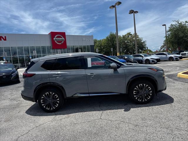 Photo of 2025 Boulder Gray Pearl Nissan Rogue