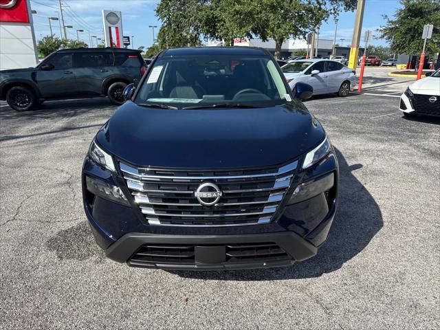 Photo of 2025 Deep Ocean Blue Pearl Nissan Rogue