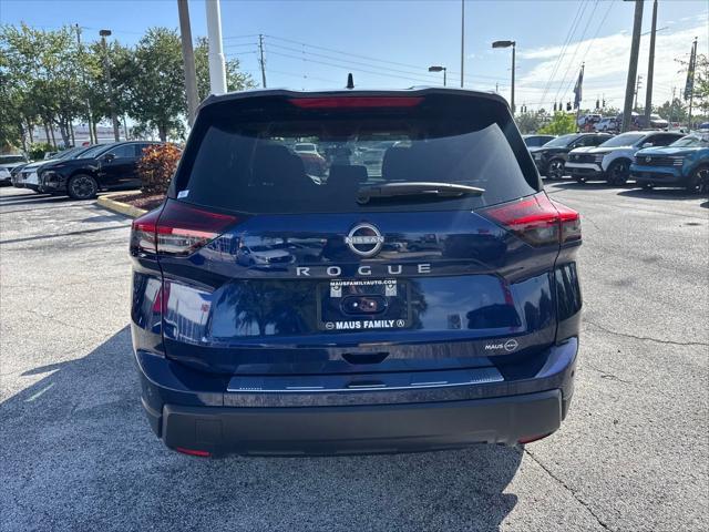 Photo of 2025 Deep Ocean Blue Pearl Nissan Rogue