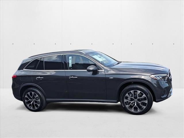 Photo of 2025 Graphite Grey Metallic Mercedes-Benz GLC 350e