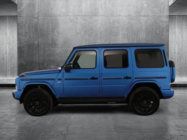 Photo of 2025 MANUFAKTUR South Sea Blue magno Mercedes-Benz G-Class