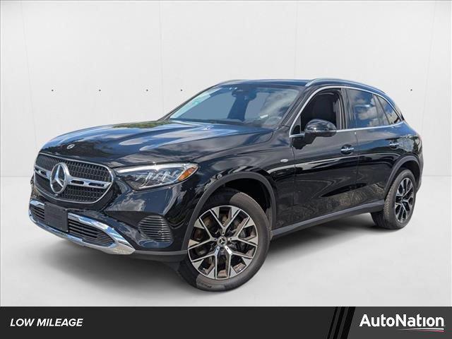 Photo of 2025 Black Mercedes-Benz GLC 350e