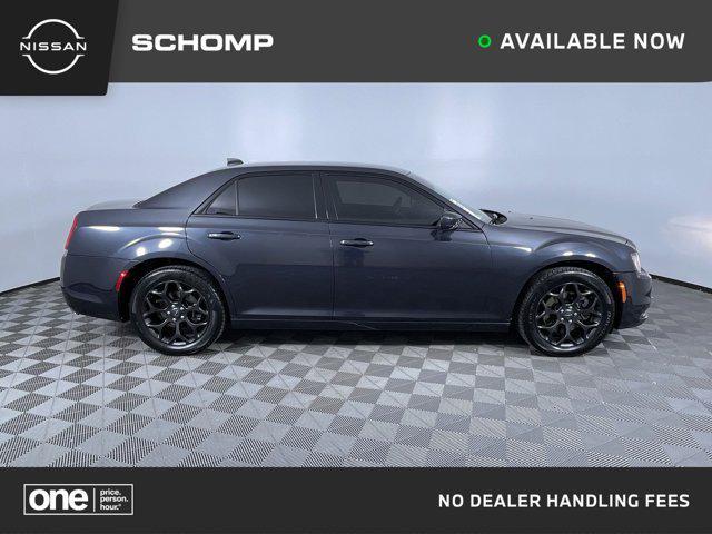 2019 Chrysler 300