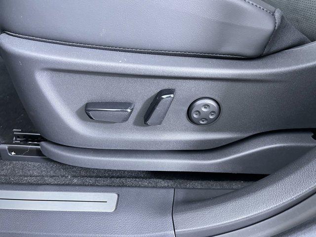 Photo of 2025 Gun Metallic Nissan ARIYA