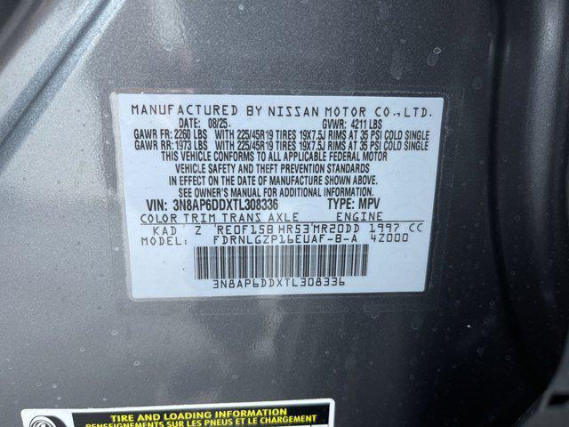 Photo of 2026 Gun Metallic Nissan Kicks