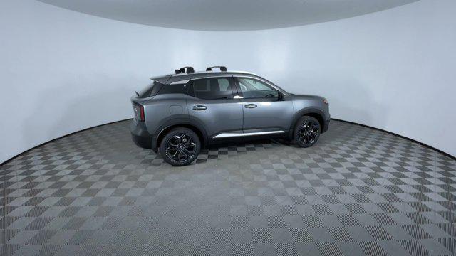Photo of 2026 Gun Metallic Nissan Kicks